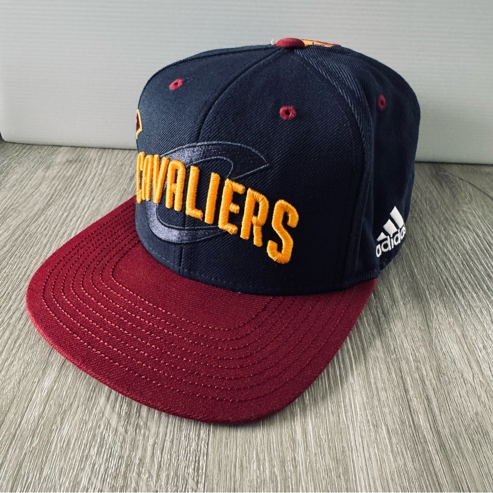 Adidas  Cleveland Cavilers Snapback Flat Brim Hat - Blue/Red/Yellow